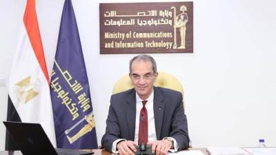 «طلعت»: مصر الأولى إفريقيا فى متوسط سرعة الانترنت الثابت