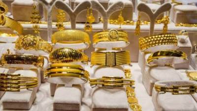 بسبب الغزو الروسي لأوكرانيا.. التموين: من المتوقع أن يصل سعر جرام الذهب لـ900 جنيه