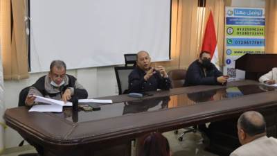 مياه أسيوط تعقد اجتماعا لمناقشة آلية تنفيذ الوصلات المنزلية بمبادرة حياة كريمة