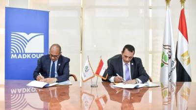 «الريف المصرى» تتعاقد مع «مجموعة مدكور للمشروعات الهندسية » لتنفيذ شبكات الكهرباء لأراضى الـ 1.5 مليون فدان