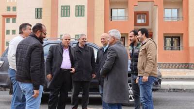 بالصور .. «كمال بهجات» يتفقد المشروعات السكنية بمدينة العاشر 