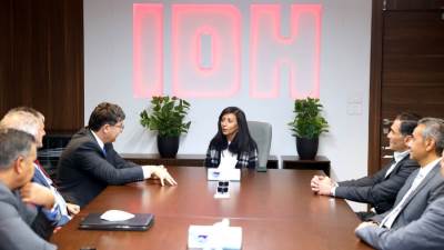 الرئيس التنفيذي «للسيمنز هيلثنيرز لأوروبا والشرق الأوسط» يشييد بأحدث فروع «البرج سكان» المملوك لشركة التشخيص المتكاملة  IDH