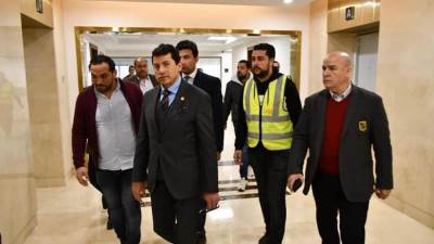 بالصور .. وزير الشباب والرياضة يتفقد مقر الوزارة بالعاصمة الإدارية الجديدة 