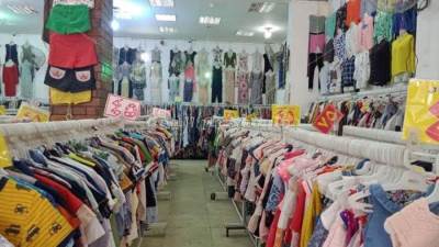 اتحاد الصناعات: ارتفاع أسعار الملابس الصيفية 40%