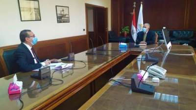 وزير الري يتابع أنشطة هيئة المساحة في تنفيذ المشروعات القومية الكبرى