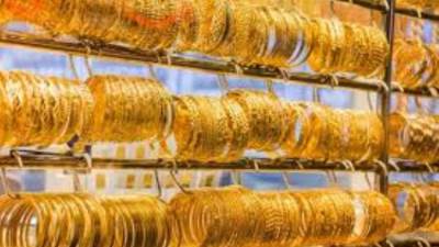 «تذبذب».. شعبة الذهب تتوقع ارتفاع الأسعار مع اقتراب عيد الفطر