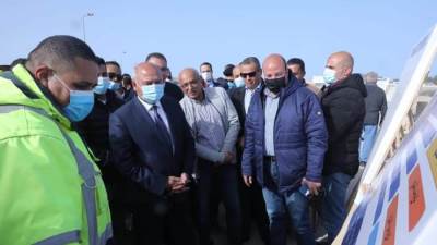 يصبح «8 حارات» ..«كامل الوزير » يتفقد  مشروع تطوير وتوسعة طريق وادي «النطرون العلمين» 