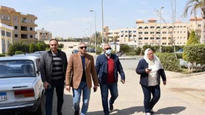 بالصور ..جولة لقيادات الإسكان  لمشروعات التطوير والخدمات بالتجمع الثالث بالقاهرة الجديدة‏   