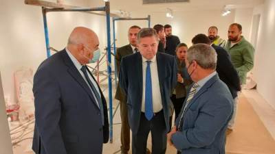 لبيع منتجات شركات الغزل والنسيج..  وزير قطاع الأعمال يتفقد تجهيزات أول فروع «nit» بالكوربة