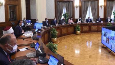 الوزراء يوافق على مشروع قرار تنظيم الجهاز القومي للإعلانات على الطرق العامة