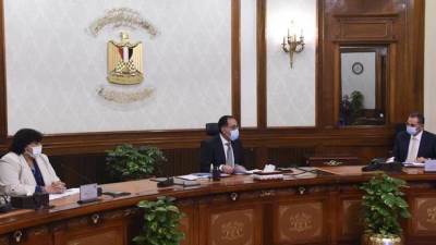 رئيس الوزراء يستعرض مقترحات نظم الإدارة والتشغيل لمدينة الفنون والثقافة بالعاصمة الإدارية الجديدة