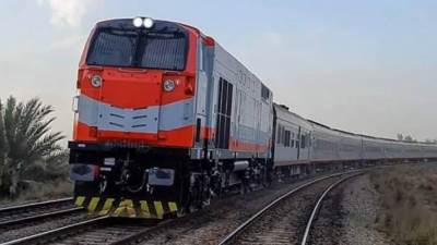 النقل تناشد المواطنين بعدم إقامة معابر غير شرعية على قضبان السكك الحديدية