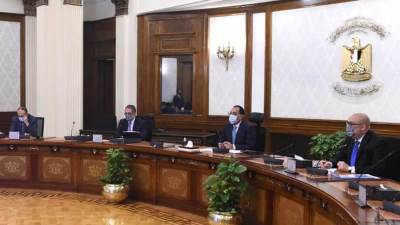 مدبولي: الحكومة حريصة على تقديم كل سبل الدعم الممكن للمستثمرين الجادين للتوسع في استثماراتهم