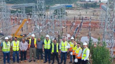 فريق من «المقاولون العرب» يتابع الموقف التنفيذي لمشروع سد ومحطة جوليوس نيريرى بتنزانيا