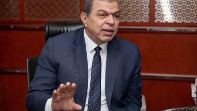 وزير القوي العاملة يوجه رسالة تهنئة لعمال مصر: العامل المصري العمود الأساسي في بناء الجمهورية الجديدة