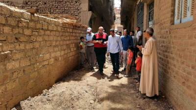 خلال اجازة عيد الفطر: رئيس مياه سوهاج يتفقد أعمال تنفيذ الوصلات المنزلية لقرى المبادرة الرئاسية حياة كريمة بساقلتة