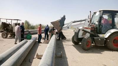 مياه اسيوط تنفذ خط طرد صرف صحي  ٤٥٠مم بولى ايثلين بالقوصية