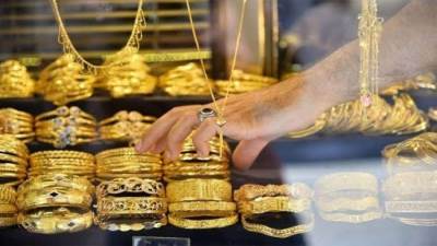 عاجل .. ارتباك في أسواق الذهب وتجار يوقفون التعاملات والجنيه الذهب يسجل 10 آلاف جنيه