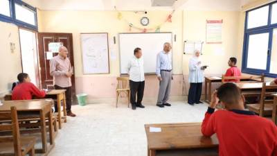 بدء إختبارات الفصل الدراسي الثاني بمدرسة مياه الشرب ببني سويف