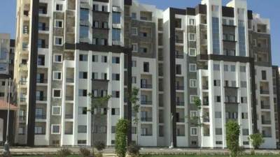 الإسكان : طرح محال تجارية وصيدلية بالعاصمة الإدارية الجديدة ومدينة العبور للبيع بالمزاد العلني