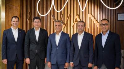 «إيوان» تضم خبرات جديدة لمجلس الإدارة لتنفيذ رؤية الشركة المستقبلية في الاتجاهات المختلفة