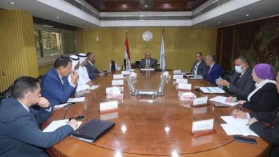 وزيرالنقل: القيادة السياسية وجهت بضرورة تعظيم الاستفادة من النقل التهري