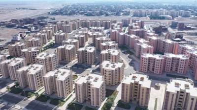 وزير الإسكان يتابع المشروعات الجارية بمدينتي قنا الجديدة وغرب قنا