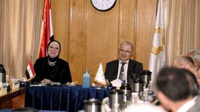 نيفين جامع: إتاحة طرح الأراضي الصناعية بنظام حق الانتفاع