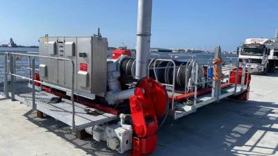 وزير النقل :محطة «تحيا مصر»  بميناء الإسكندرية تستقبل الدفعة الأولى من أوناش الساحة  والدفعة الثانية تصل نهاية الشهر الجارى