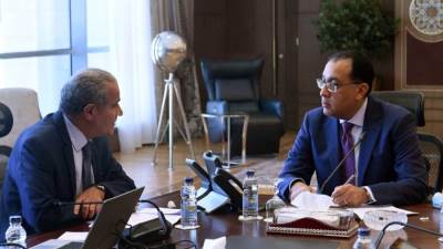 خلال لقائه بوزير التموين .. مدبولي يوجه بزيادة الكميات المتعاقد عليها من الرءوس الحية للحفاظ على أسعار اللحوم خلال عيد الأضحى