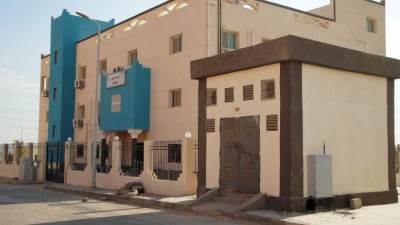 وزير الإسكان يتابع المشروعات الجارية بمدينة 15 مايو