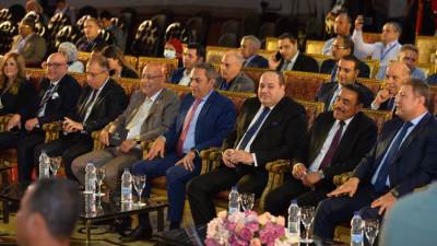 منها «تيسير إجراءات التمويل البنكي للشركات العقارية» ...تعرف على أهم 12 توصية لمؤتمر «أخبار اليوم» العقاري الثاني 