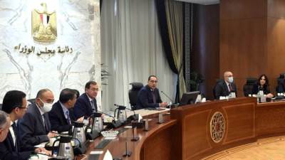 رئيس الوزراء يتابع الموقف التنفيذى لمشروعات العاصمة الإدارية الجديدة