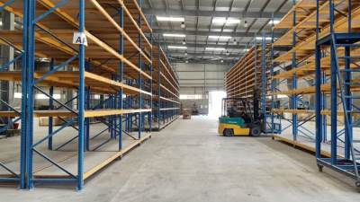 رئيس جهاز خليج السويس : قريباً افتتاح مصنع تجميع وتصنيع جزئي للمركبات بتوسعات المنطقة الصناعية بعتاقة