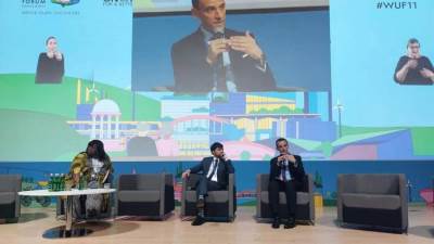 مساعد وزير الإسكان يعرض جهود الحكومة المصرية لمواجهة التحديات العمرانية