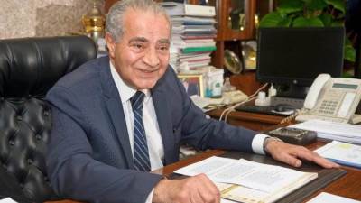 وزير التموين:اعفاء أصحاب البطاقات التموينية من فروق ‏الاسعار لمن يتقدم من تلقاء نفسه بخصم الأفراد الزائدة ‏