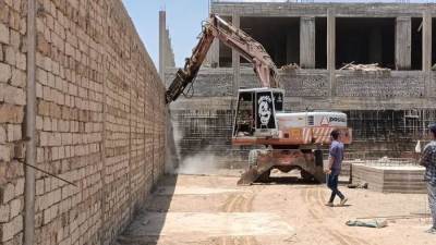وزير الإسكان يُصدر قرارين لإزالة تعدياتٍ ومخالفة بناء بـ «ملوي الجديدة والساحل الشمالي الغربي »