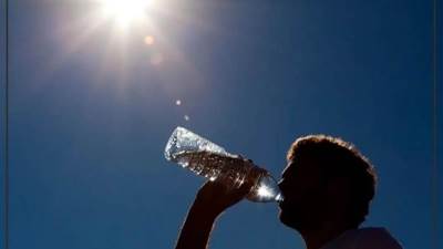 شديد الحرارة .. الأرصاد تحذر من طقس غدا الاثنين 