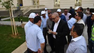 عقب تفقده مشروع الحدائق المركزية... الجزار: الحي السكني الخامس علامة بارزة فى العاصمة الإدارية 