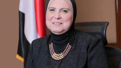  وزيرة التجارة والصناعة تعلن استمرار إعفاء الصادرات المصرية للسوق الكينى من الرسوم الجمركية لمدة عام 