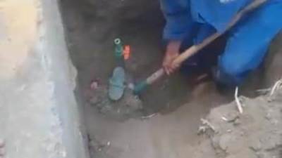 بالصور .. استمرار حملات ضبط الوصلات غير القانونية والتعدى على خطوط مياه الشرب بالفيوم