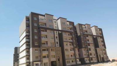 وزير الإسكان يتابع تقدم الأعمال بالمشروعات الجارية بمدينتي ملوي والفشن الجديدتين