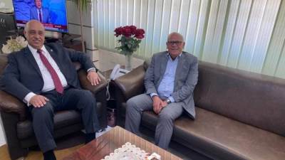 محافظ بورسعيد يلتقي رئيس الهيئة العامة لتعاونيات البناء والإسكان لمتابعة مستجدات مشروع الإسكان التعاوني