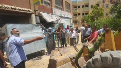 رئيس جهاز أكتوبر الجديدة: حملات مستمرة للتصدي لكافة المخالفات ورفع الإشغالات بالمدينة 