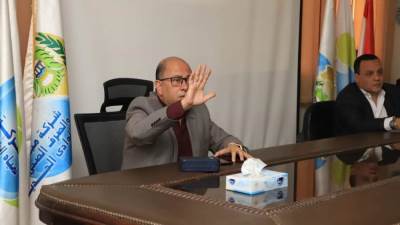 مياه أسيوط : اجتماع لمتابعة كفاءة محطات مياه الشرب والصرف الصحي وتقنين أوضاع الوصلات الخلسة