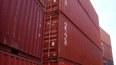  ضمن مشروع تطوير المصانع .. وصول أول شحنة من ماكينات«الغزل والنسيج»الحديثة لميناء الأسكندرية  