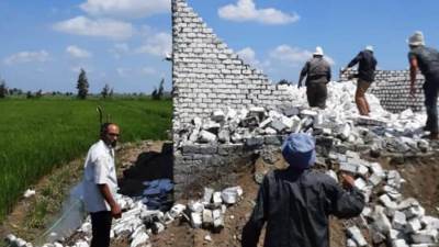 محافظ بورسعيد : إزالة التعديات بمنطقة ١٧ جمعية الزهور على مساحة ١٥٠م