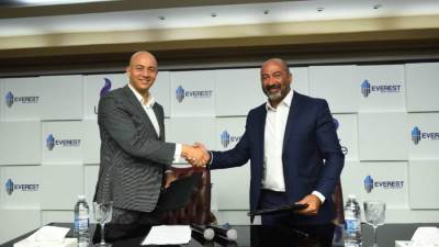 المصرية للاتصالات توقع بروتوكول تعاون مع افرست للتطوير لتقديم خدمات الاتصالات بمشروعاتها