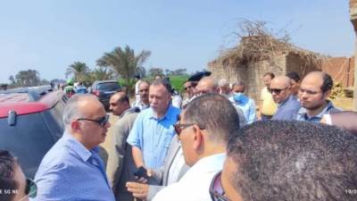 فى زيارة مفاجئة لمحافظة الشرقية .. وزير الري يتفقد موقع كوبرى قرية العزيزية الذى إنهار لسوء حالته الإنشائية