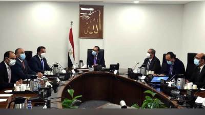 مدبولي : المشروع القومي لتجميع وتصنيع مشتقات البلازما يحظى باهتمام رئاسي